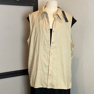 NWT T Tahari Sleeveless Button-Up Shirt Sz L - Champagne